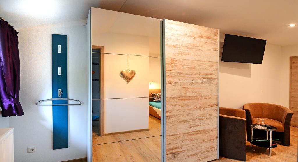 Pension Zum Hirsch Göda Habitación foto