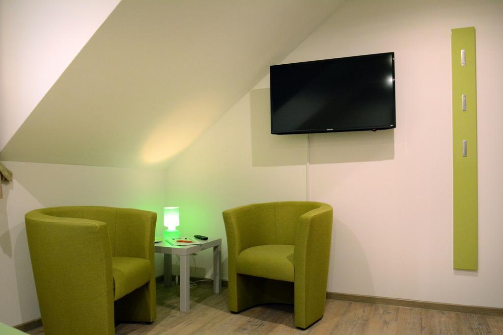 Pension Zum Hirsch Göda Habitación foto